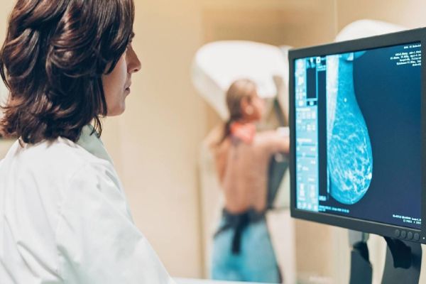 CEONC possui grande volume de mamografias gratuitas disponíveis