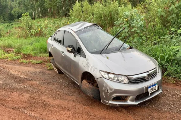 Foto relacionada a notícia: Homem 52 anos fica em estado grave após capotamento na BR-163 em Lindoeste