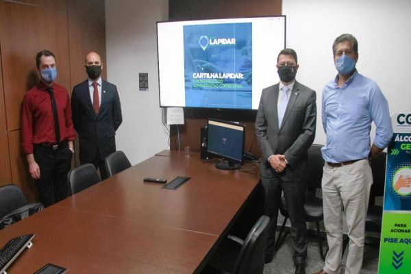 Nova lei contra a corrupção do Paraná é inovadora e justa, afirmam advogados