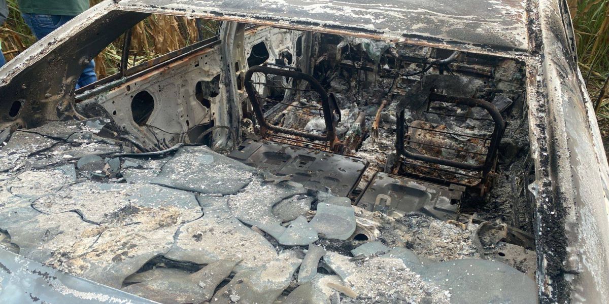 Corpo é encontrado carbonizado dentro de automóvel na PR-486 em Cascavel