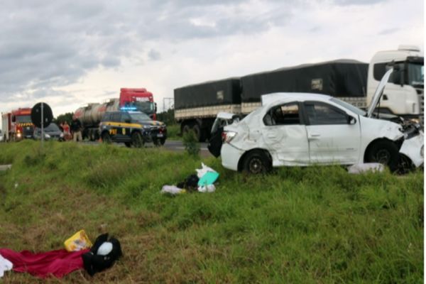 Idosa e criança morrem em grave acidente na BR 376 em Ponta Grossa
