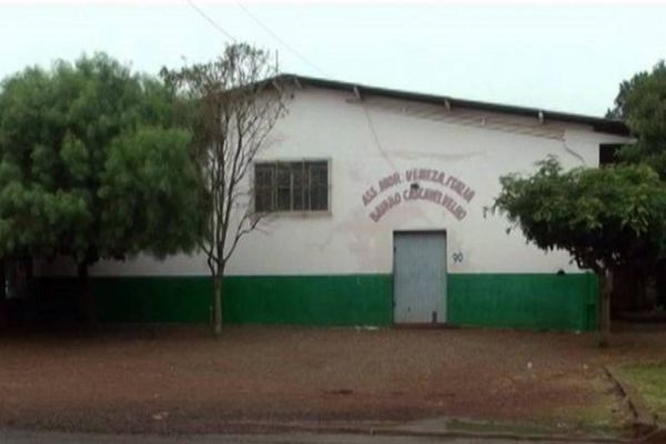 Vereador solicita melhorias para salão comunitário do Cascavel Velho