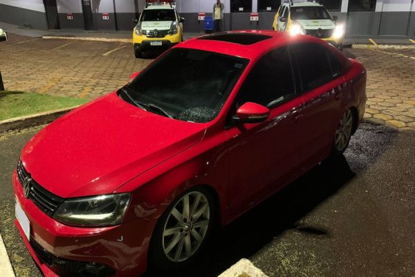 Dupla é presa após realizar disparos em bar e tentar fugir da polícia no Bairro Santa Felicidade