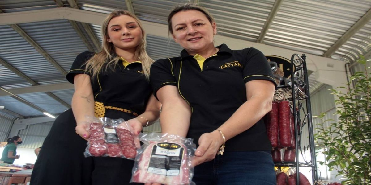 Show Rural: Barracão da agroindústria é inaugurado com promessa de expansão