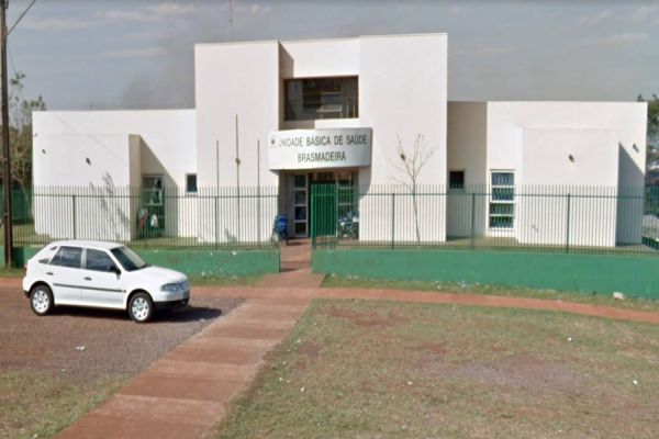 Chove dentro da USF Brasmadeira e o Policial Madril questiona Saúde sobre obra