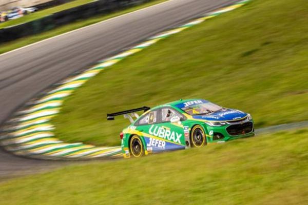 Stock Car: Júlio Campos inicia temporada na terceira fila do grid na Corrida de Duplas