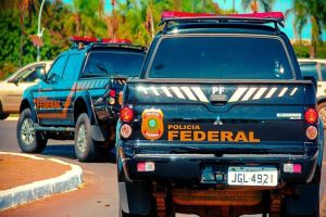 PF cumpre mandado de busca e apreensão em investigação sobre pornografia infantojuvenil em Cascavel