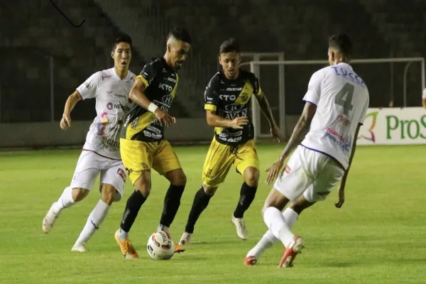 Foto relacionada a notícia: CBF define grupos da Série D; conheça os adversários do FC Cascavel