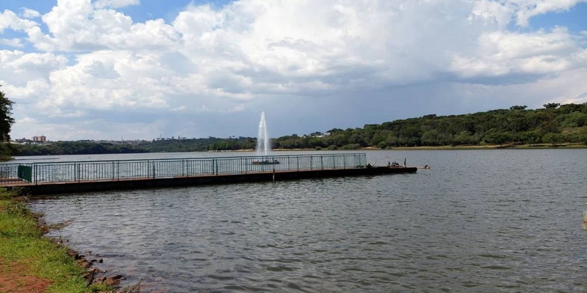 Meio Ambiente esclarece sobre desassoreamento do Lago Municipal