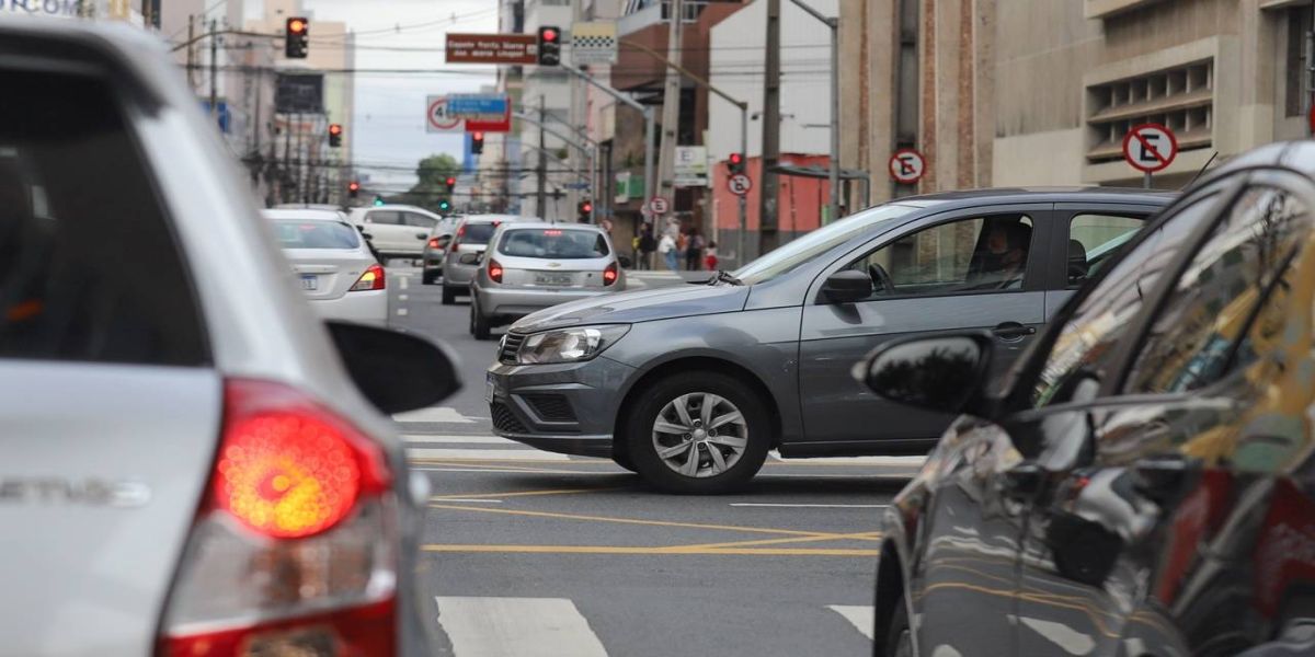 Mais de 4,1 milhões de veículos do Paraná são beneficiados com redução do IPVA