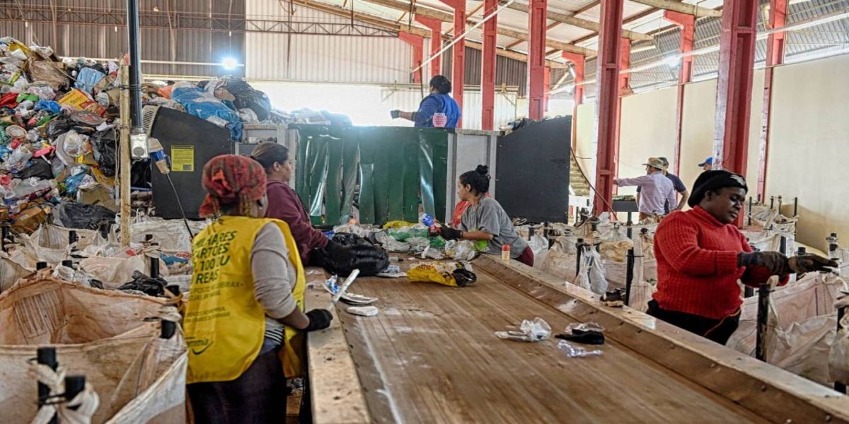 Normativa do IAT define destino de resíduos perigosos no Paraná