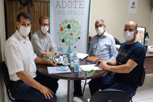 Programa Adote uma Praça quer envolver mais parceiros