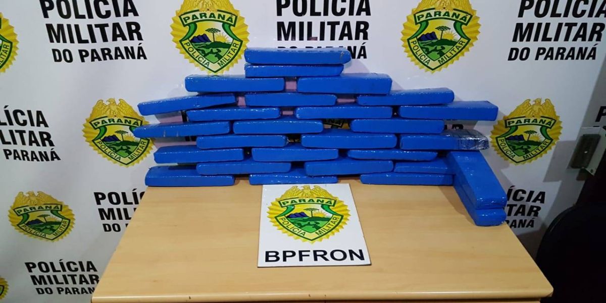 BPFRON apreende 14,500 kg de maconha em ônibus na cidade de Cascavel