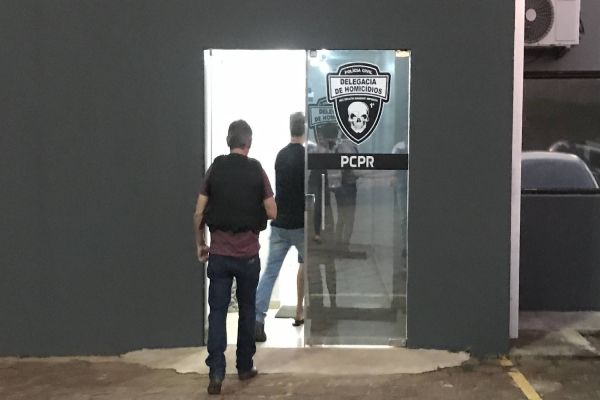 Imagem referente a notícia: Autor de homicídio no Bairro Coqueiral é detido pela Delegacia de Homicídios