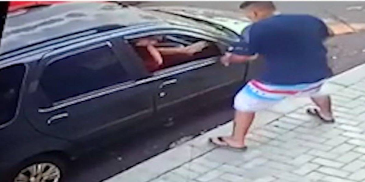 Homem que deixou jovem paraplégica e matou o pai dela é condenado a 34 anos de prisão