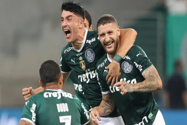 Foto relacionada a notícia: Palmeiras supera Athletico-PR e conquista a Recopa Sul-Americana