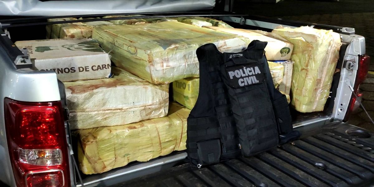 GDE da Polícia Civil apreende quase meia tonelada de maconha na BR-277 em Cascavel