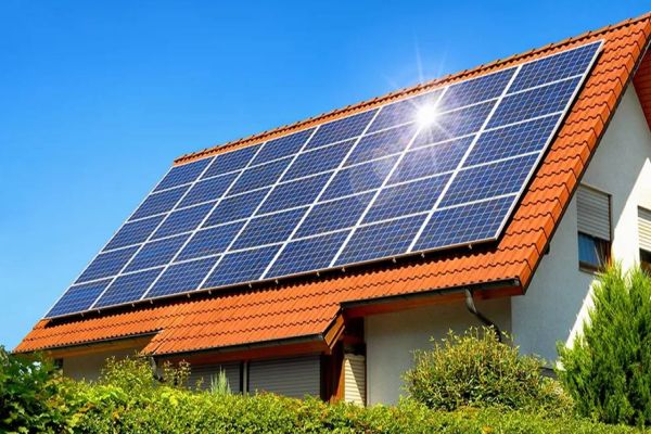 Painel solar e descarga econômica são os principais itens de desejo dos brasileiros, aponta pesquisa