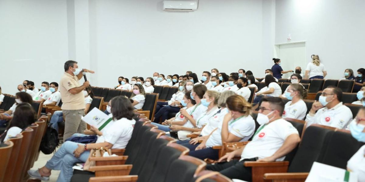 Saúde realiza capacitação voltada a prevenir acidentes com animais peçonhentos