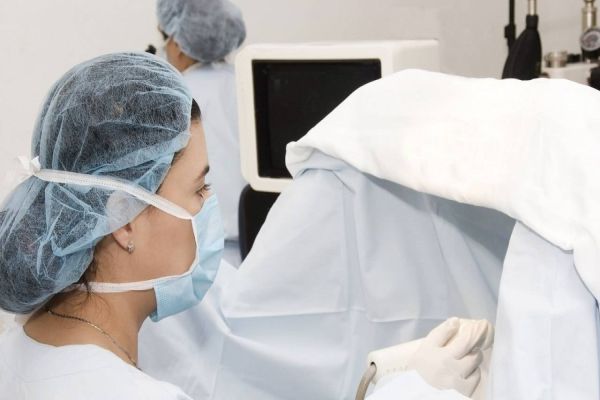 Câmara aprova fim da autorização do marido para laqueadura