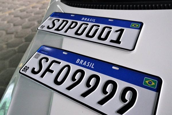 Paraná inicia nova sequência alfanumérica de placas veiculares