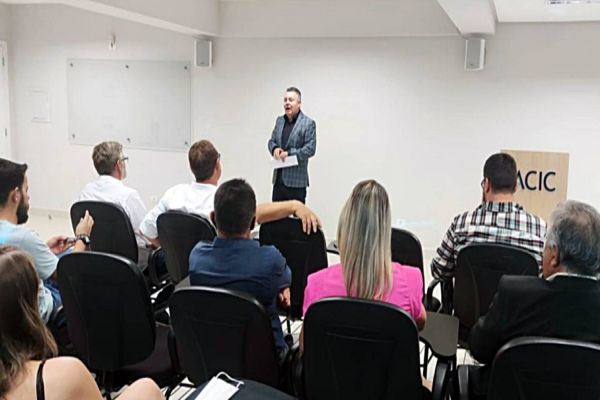 Inovações ampliam perspectivas de corretores de imóveis