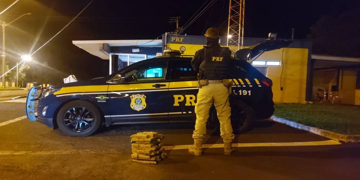 PRF apreende 38,12 kg de Maconha em automóvel em Guarapuava