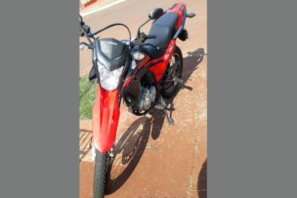 Imagem referente a notícia: Moto é furtada na região central de Cascavel; vídeo
