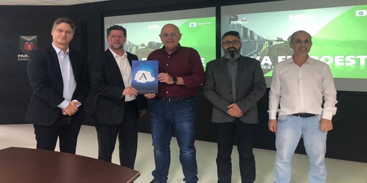 Nova Ferroeste recebe apoio da Associação das Empresas Cerealistas do Paraná