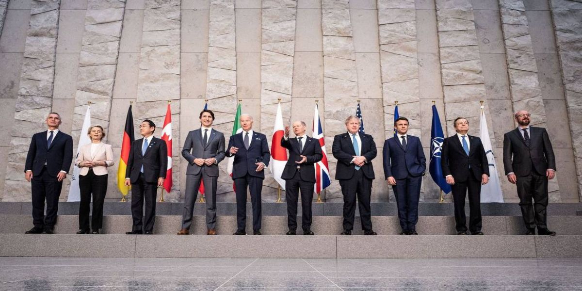 Otan decide ampliar defesas no flanco oriental da aliança militar