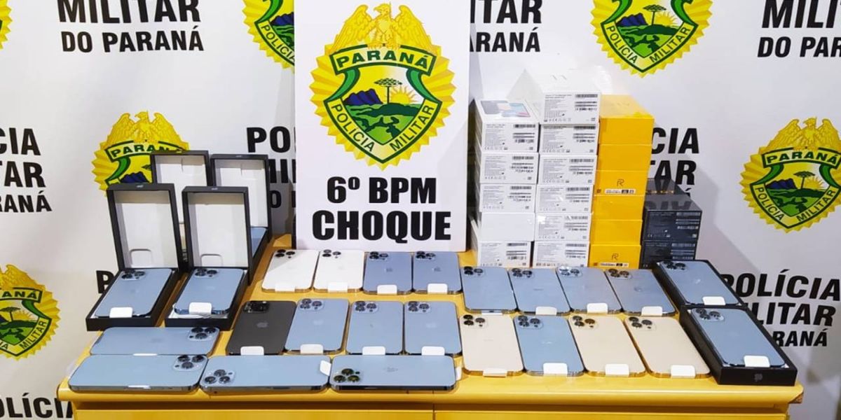 Pelotão de Choque da PM apreende mais de 40 celulares na rodoviária de Cascavel