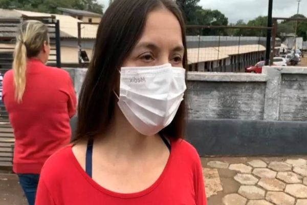 Imagem referente a notícia: Manifestação pela morte de Ailson Augusto Ortiz é realizado na 15°SDP de Cascavel