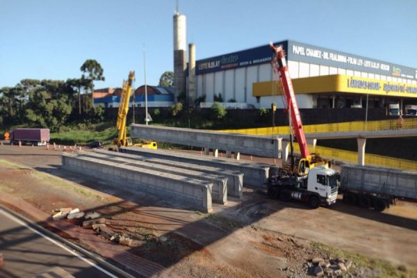 Ecocataratas fará içamento de vigas na obra do Trevo Cataratas em Cascavel