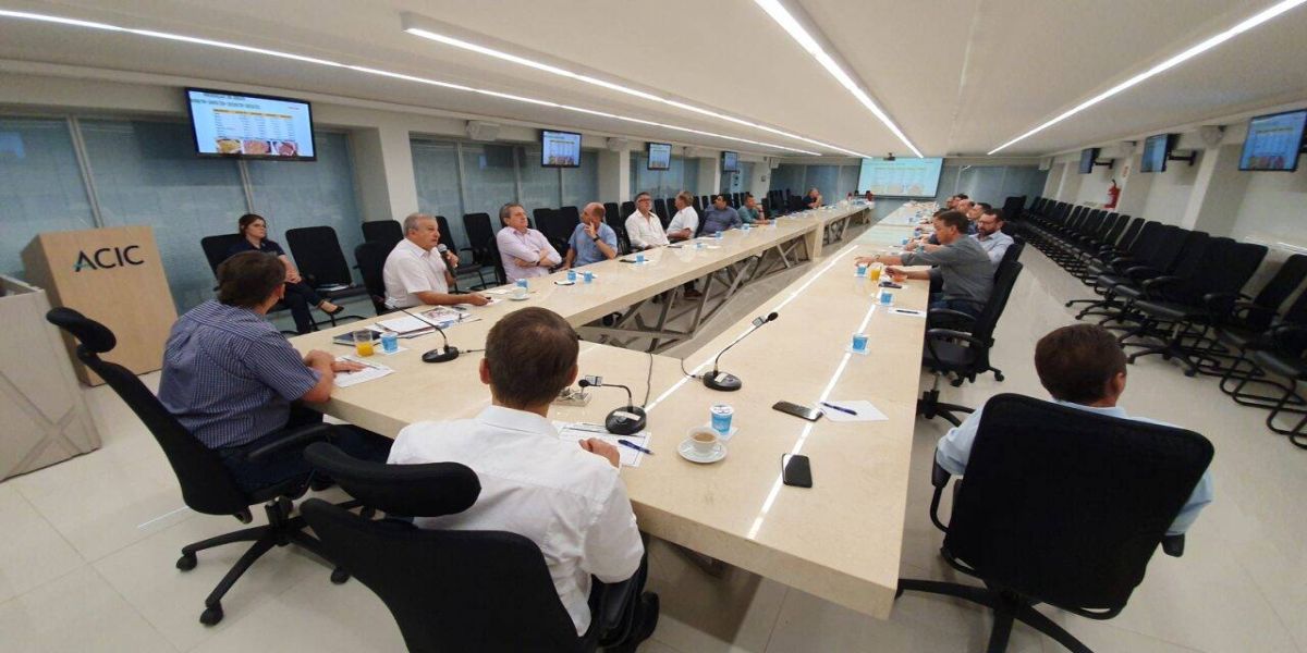 Commodities: Desequilíbrio entre produção e consumo deve manter preços em alta, afirma Dilvo