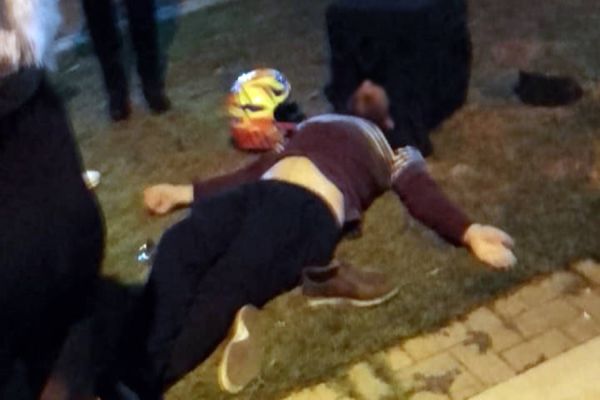 Imagem referente a notícia: Motociclista de 26 anos se envolve em acidente de trânsito na Avenida Tito Muffato