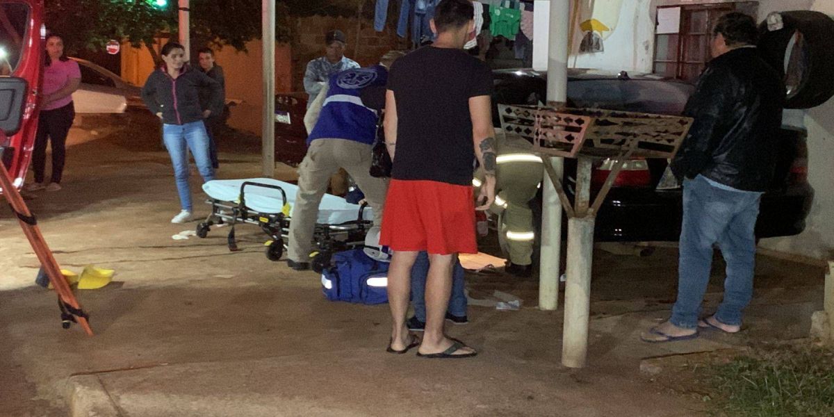 Jovem é esfaqueada no pé ao se defender de agressor no Bairro Interlagos