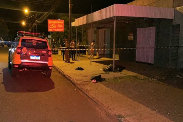 Imagem referente a notícia: Latrocínio: Homem morre esfaqueado após reagir tentativa de assalto no Bairro Brasília