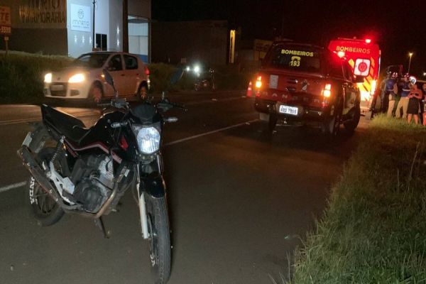 Imagem referente a notícia: Jovem de 24 anos fica ferida após colisão na PR-486 em Cascavel