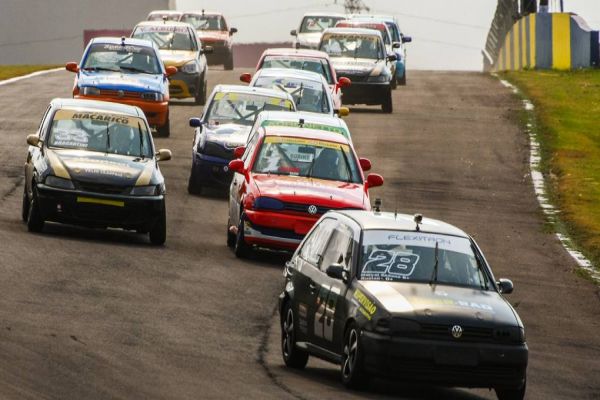 Paranaense de Velocidade começa em Cascavel, com portões abertos