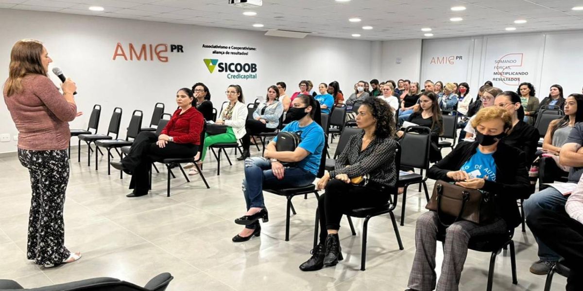 "Autismo e TDAH precisam ser temas de todos os dias", destaca presidente da AMIC PR