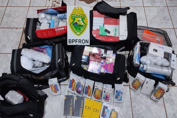 BPFRON apreende diversas mercadorias fruto de descaminho na BR-277 em Cascavel