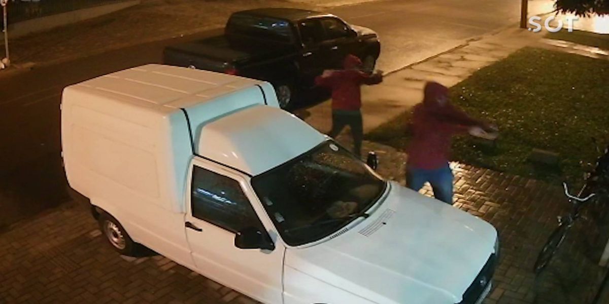 Bandidos armados roubam caminhonete Amarok em comercio no Bairro São Cristóvão