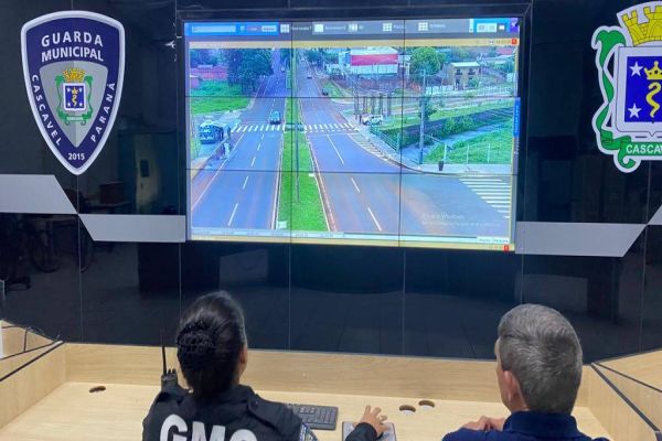 Imagem referente a notícia: Guarda Municipal de Cascavel amplia patrulhamento preventivo no Ecopak do Bairro Santa Cruz