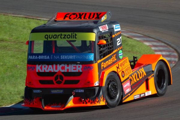 Fábio Fogaça terá motor novo na 3ª etapa da Copa Truck