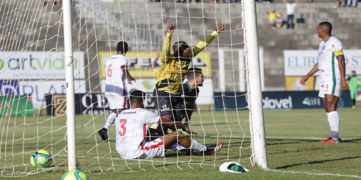 FC Cascavel vence Próspera por 1 a 0 na estreia do Campeonato Brasileiro Série D