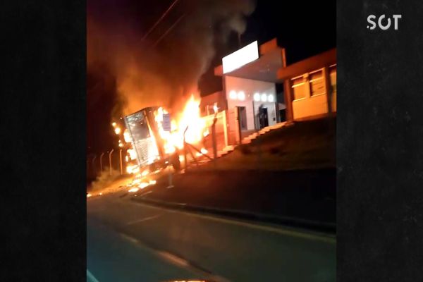 Quadrilha fortemente armada tenta assaltar a sede da Proforte e causam pânico em Guarapuava