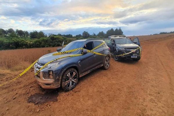 Imagem referente a notícia: Polícia Militar frustra ação de quadrilha e apreende fuzis e munições após confronto em Guarapuava