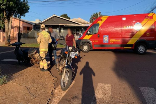 Imagem referente a notícia: Motociclista de 32 anos fica ferida após colisão na Avenida Papagaios