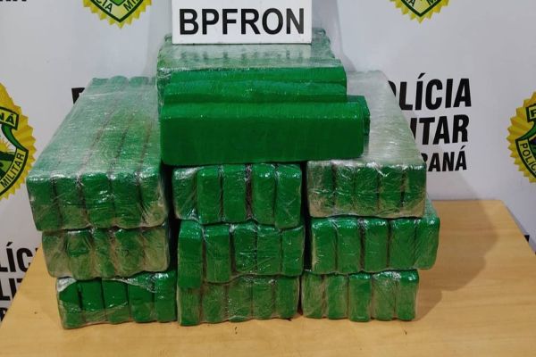 BPFRON apreende drogas na rodoviária de Cascavel
