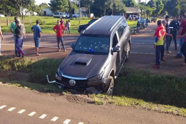 Paraguai prende brasileiros suspeitos de atentado contra chefe policial